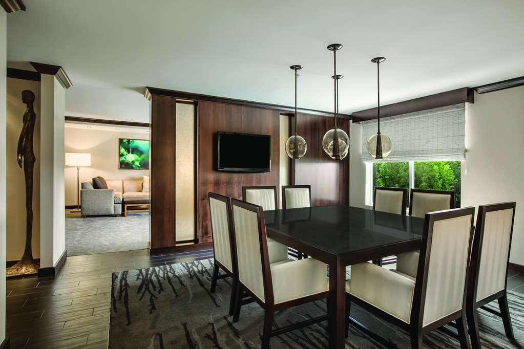 Hyatt Place Raleigh Cary Room photo